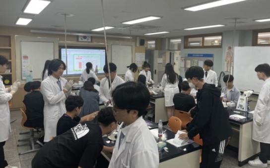 부산일과학고 중학생 대상 '제12회 부산일과학고 과학축전' 개최